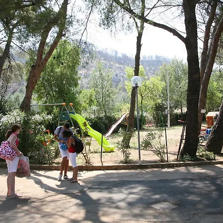 Camping La Gemma 3*